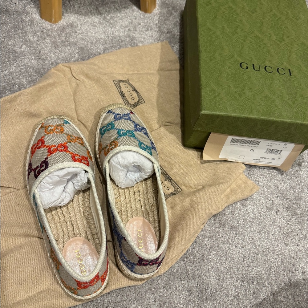 Brand new Gucci shoe